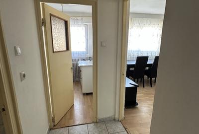 OKAZIE ! Garsoniera Spatioasa Mobilata Utilata CETATE M-uri Bulevard - 9