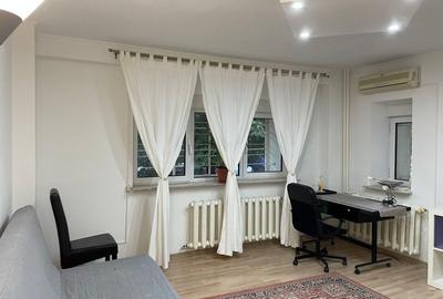 Matei Basarab - Traian garsoniera decomandata 40 mp utili 450 Euro - 1