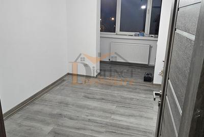 Apartament cu 3 camere circular în Astra