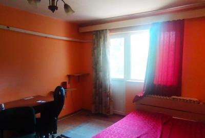 Vânzare apartament 2 camere – Drumul Taberei, Str. Brașov Piața Moghioroș - 11