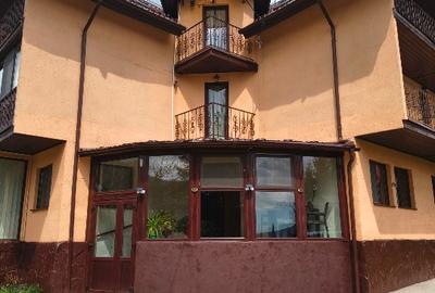 Pensiune de vânzare Cheia Prahova , 12 camere , 1000 mp teren , complet utilata - 9