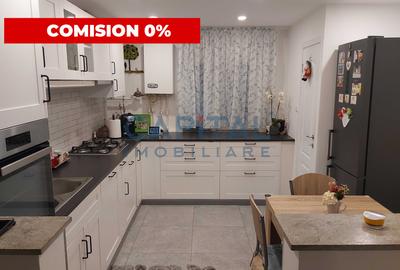 Apartament cu 3 camere decomandat în Zorilor