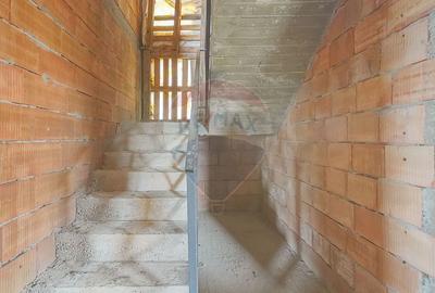COMISION 0%|Casă individuală |185.5 mp utili |500 mp teren | Feldioara - 35