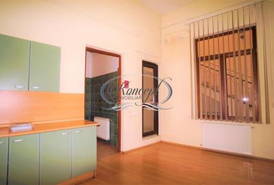 Vila interbelica in Piata Muzeului - 20