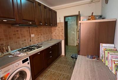 Apartament trei camere - cu vedere către Piața Unirii - 3