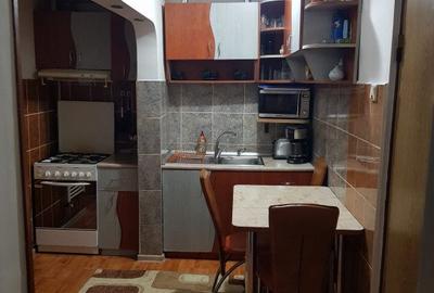 Apartament cu 2 camere decomandat - zona Iosefin - 2