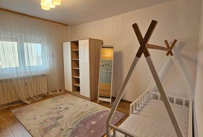 Vanzare Apartament  3 camere Renovat Drumul Taberei-Favorit - 11