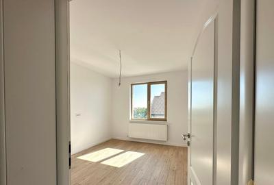 DE VANZARE | Vilă individuală Cu piscină 5 camere - 9