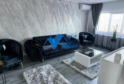 Apartament cu 3 camere decomandat, mobilat în E3