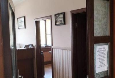 CONSTANTA / Cladire administrativa si depozitare D+P+2E - 807 mp - 2