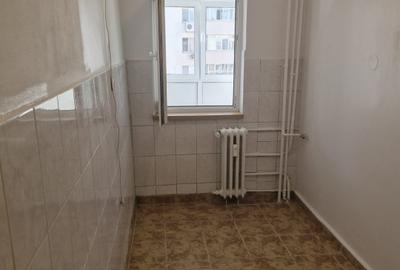 Garsoniera - Decomandata - MIhai Bravu - 5