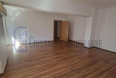 Tineretului, birou 3 camere, semidecomandat, 2 grup-uri sanitare - 1