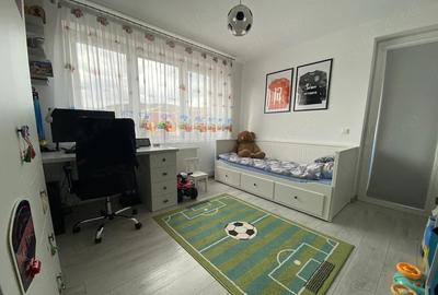 Apartament 3 camere la cheie, 65 mp, etaj intermediar, parcare, Zona Regal - 5