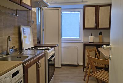 Apartament cu 3 camere de inchiriat zona Micro 3 Iazul Morilor etaj 1 renovaT - 11