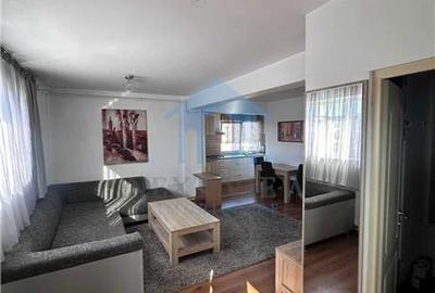 Apartament cu 3 camere decomandat în Calea Turzii