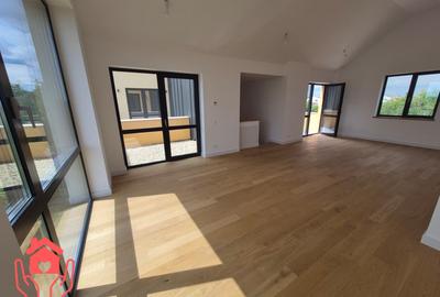METROU LAMINORULUI (Meadows)- Vila cu priveliste catre lac, ne/mobilata luxury! - 26