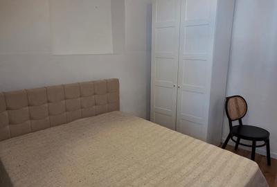 Închiriez apartament 2 camere Piata Mihai Viteazu - 10