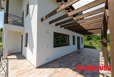 Luncani- vila noua- proiect deosebit langa padure! - 5