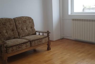 Apartament 3 Camere,Piata Alba Iulia,Decebal,bl.1995,DECOMANDAT,Amenajat,Liber - 1