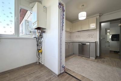 Apartament 3 camere, 2 băi, etaj 4, renovat - Lipovei - 9