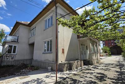 Casa   Birou 3 camere, 140mp, D+P+E, zona Andrei Muresanu Sud - 1