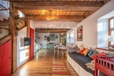 Casă cu două corpuri, teren 835 mp, str. I.L. Caragiale, Râșnov - 2