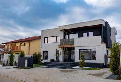 Casă individuală cu 7 camere în Dumbrăvița