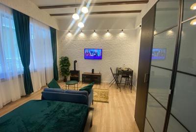 Studio de 42 MP Renovat Complet | Centru - Metrou Universitate - 2