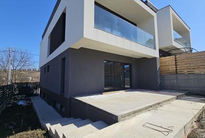 Case individiale cu 4 camere, 185mp utili, Dezmir zona str Criseni - 3