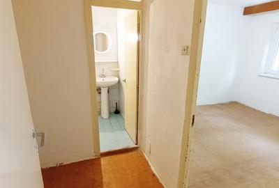 Apartament de 3 camere , 67.5 mp, Parter inalt/4,  str. Lunii- Zorilor - 9