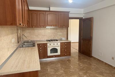 ZONA PRONTO  Casă P+E 200 mp, 2 garaje, teren 723mp - 5