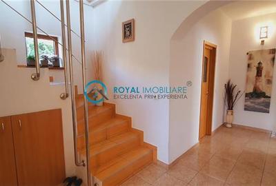 Royal Imobiliare - Vanzare Vila zona Republicii - 6