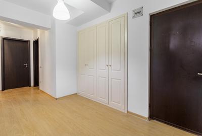 Apartament decomandat cu curte proprie de 170 mp - 4
