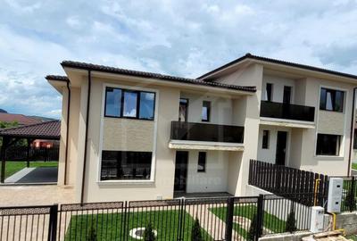 Casa 120mp| Gradina 317mp| la  intrare in  Chinteni - 1