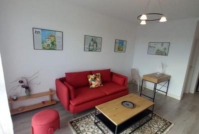 Apartament cu 3 camere decomandat, mobilat în Pipera