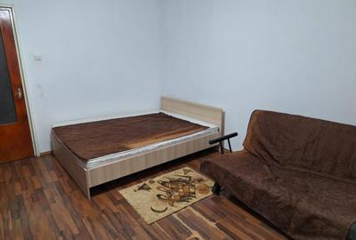 5 min metrou Favorit gars Cf.1 cu balcon libera insorita bloc 2lifturi - 3