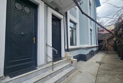 Vila interbelica in inima Zonei Eminescu -Toamnei - 1