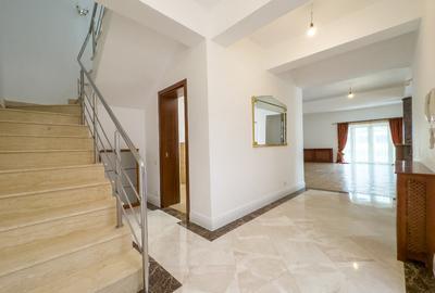 Vila individuala cu piscina, zona Iancu Nicolae- acces privat - 4