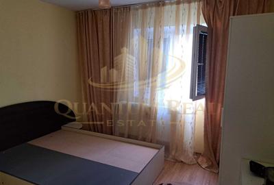 Apartament cu 2 camere semidecomandat în Tineretului