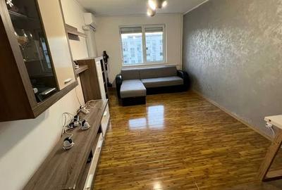 Apartament 3 Camere,B-dul Chisinau,bl.1982,DECOMANDAT,Amenajat,2 bai,boiler - 1