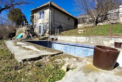Teren intravilan de 1560 mp, front de 26 m, cu casa S+P, in Grigorescu - 4