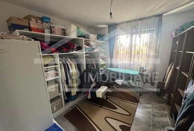 Casa individuala, 200 mp utili, 1399 mp teren, Zona Ernei - 13