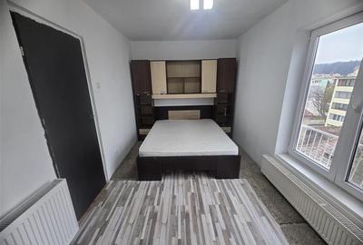 Apartament cu 2 camere decomandat, mobilat în Astra