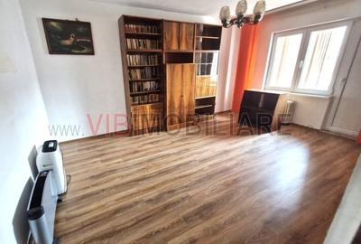 Apartament cu 3 camere decomandat, mobilat în Vitan-Bârzești