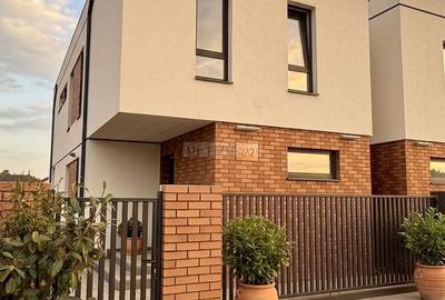 Duplex despartit prin casa scarii Urseni - Mosnita Noua - Comision 0 - 1