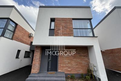 Casă individuală cu 4 camere în Florești