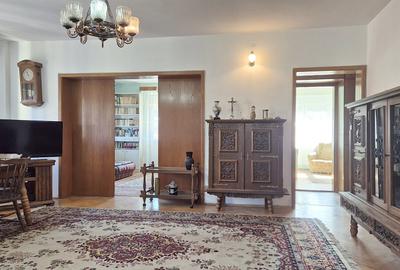 Vila cu 2 apartamente spatioase si teren de 670 mp. - 6