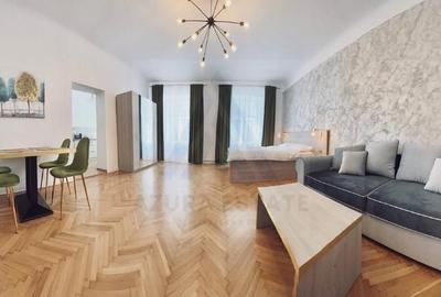 Apartament cu 3 camere decomandat, mobilat în Ultracentral