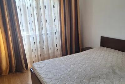 Apartament cu 2 camere decomandat, mobilat în Costin Georgian