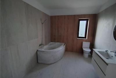 Duplex spatios la asfalt - toate utilitatile - personalizare interioara - 2